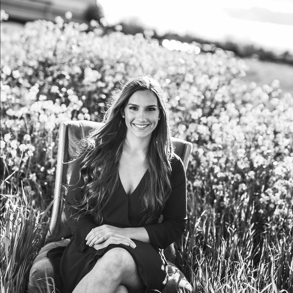 Meet your Posher, Kendra